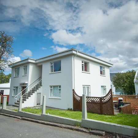 Pearl Of The North Apartments Akureyri Bagian luar foto