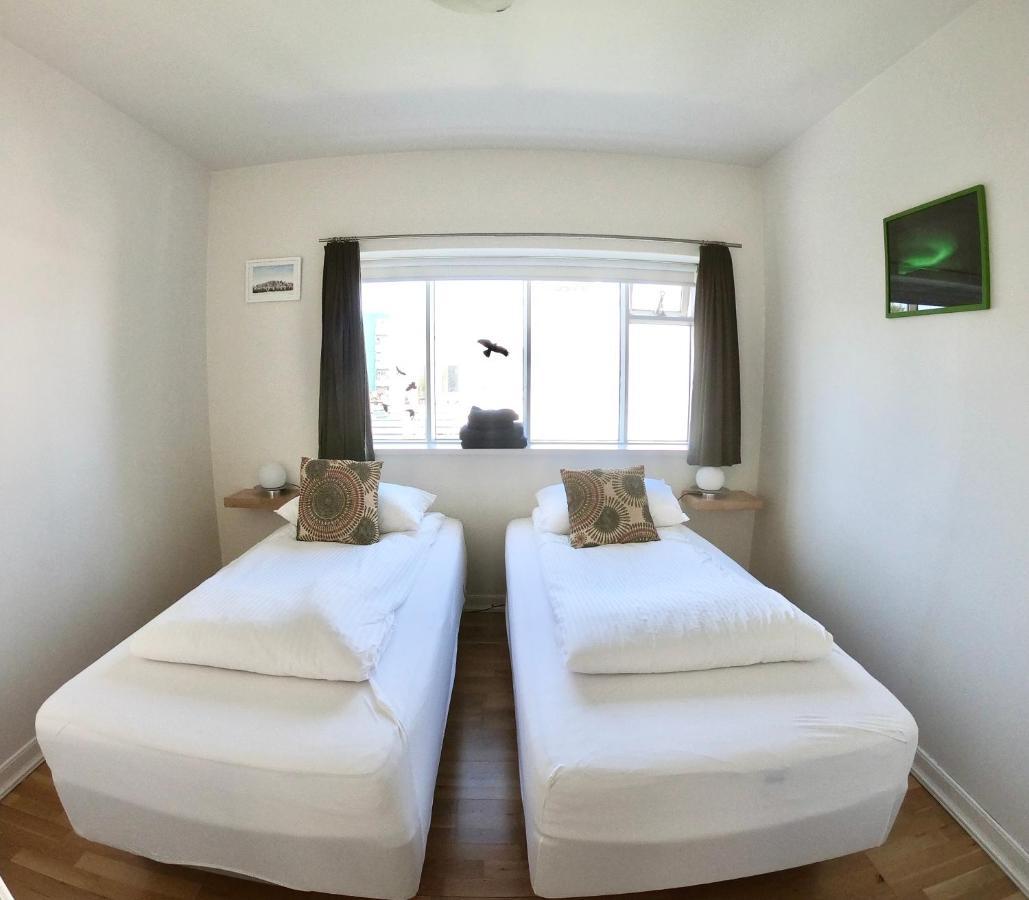 Pearl Of The North Apartments Akureyri Bagian luar foto