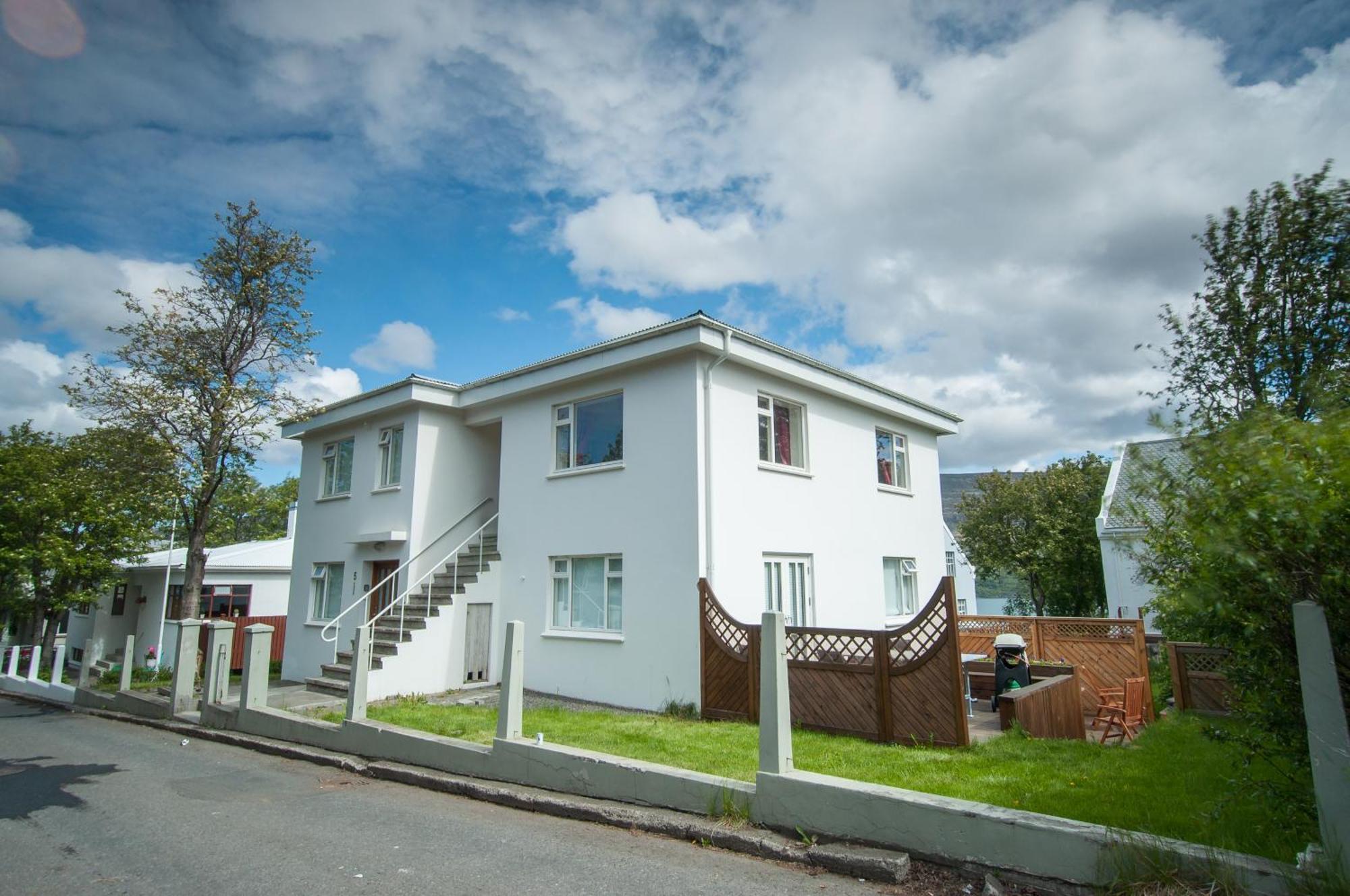 Pearl Of The North Apartments Akureyri Bagian luar foto