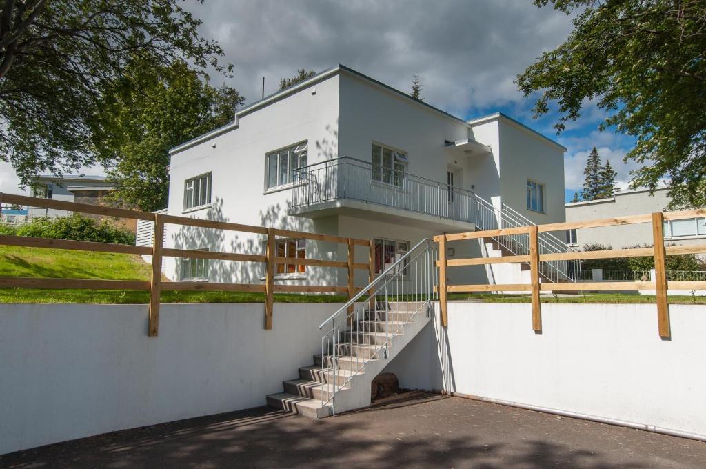 Pearl Of The North Apartments Akureyri Ruang foto