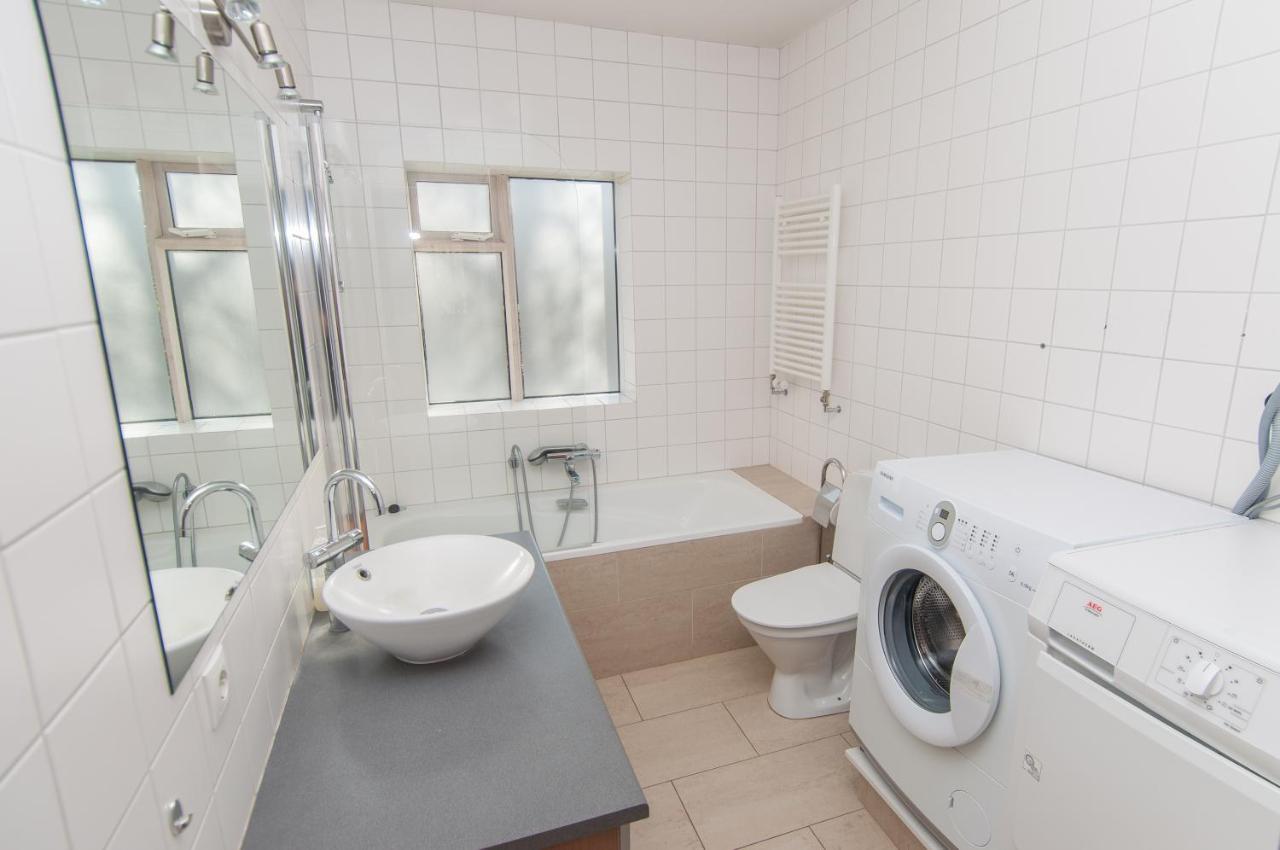 Pearl Of The North Apartments Akureyri Ruang foto